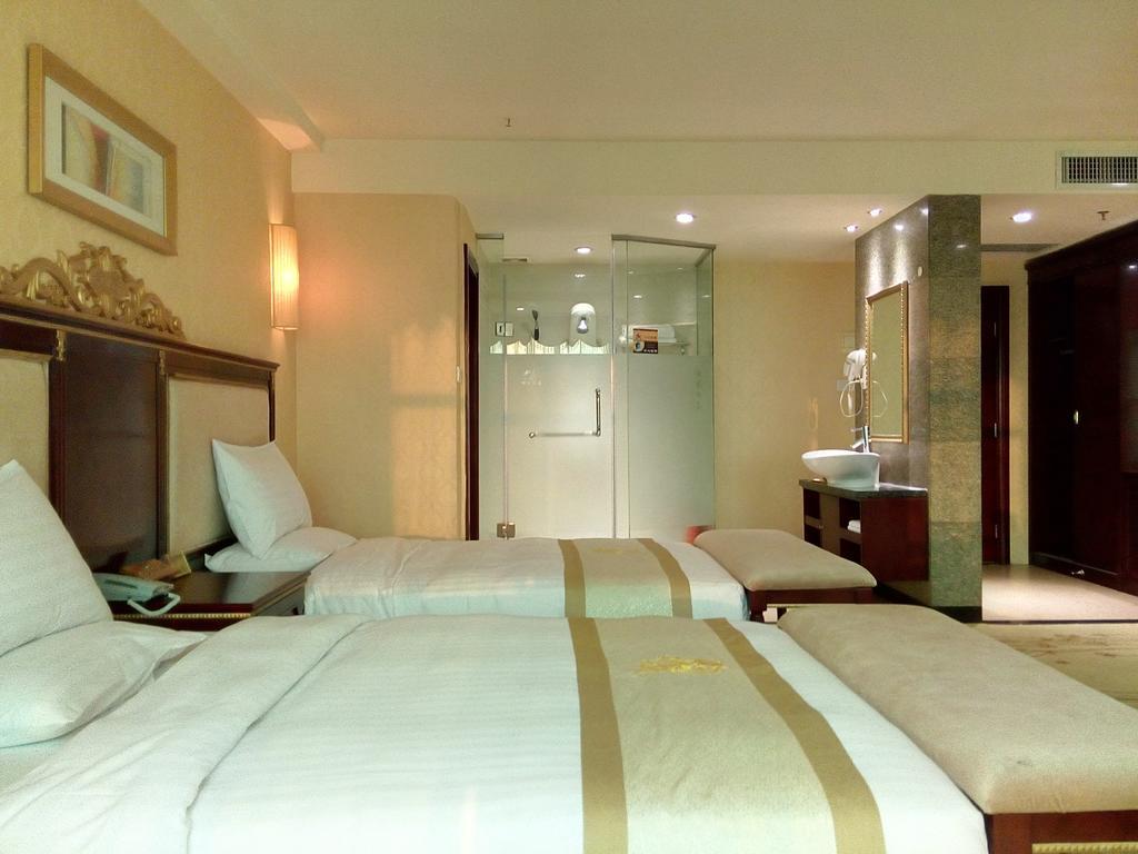 Guangzhou Li Gang Hotel Kanton Zimmer foto
