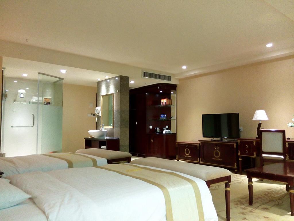 Guangzhou Li Gang Hotel Kanton Zimmer foto