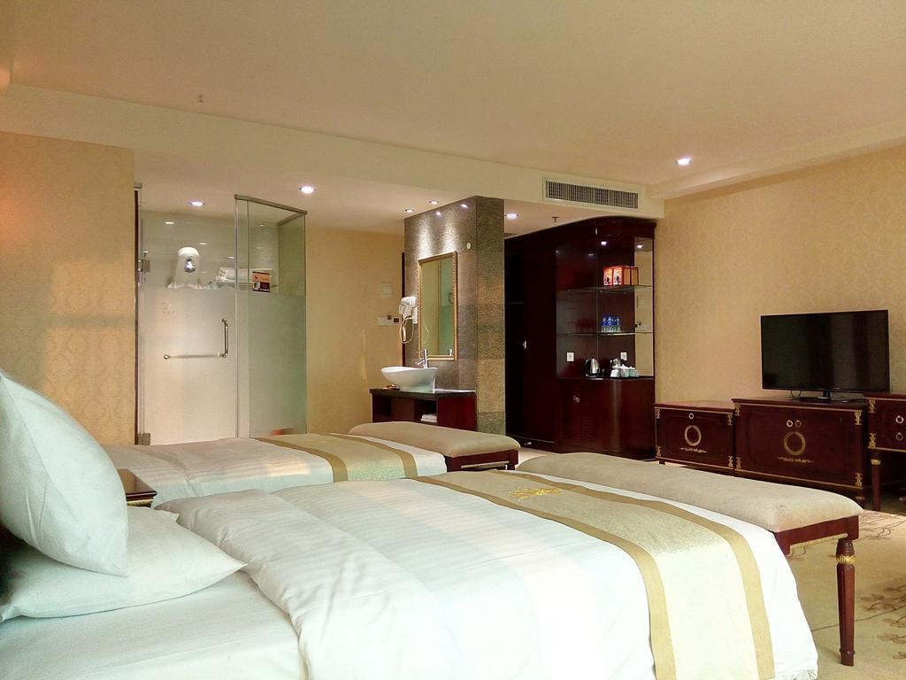 Guangzhou Li Gang Hotel Kanton Zimmer foto