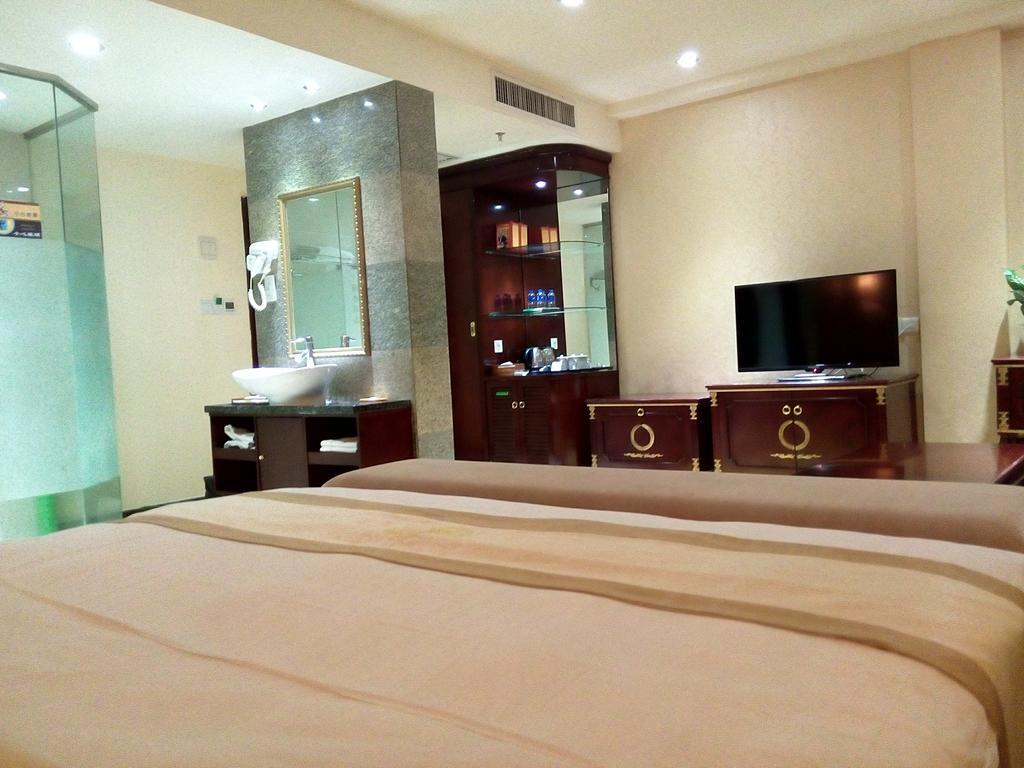 Guangzhou Li Gang Hotel Kanton Zimmer foto